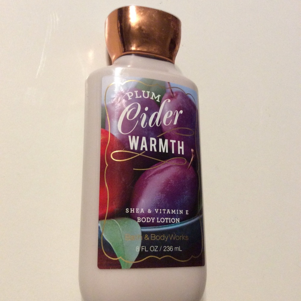 Bath & Body Works  Plum Cider Warmth Body Lotion